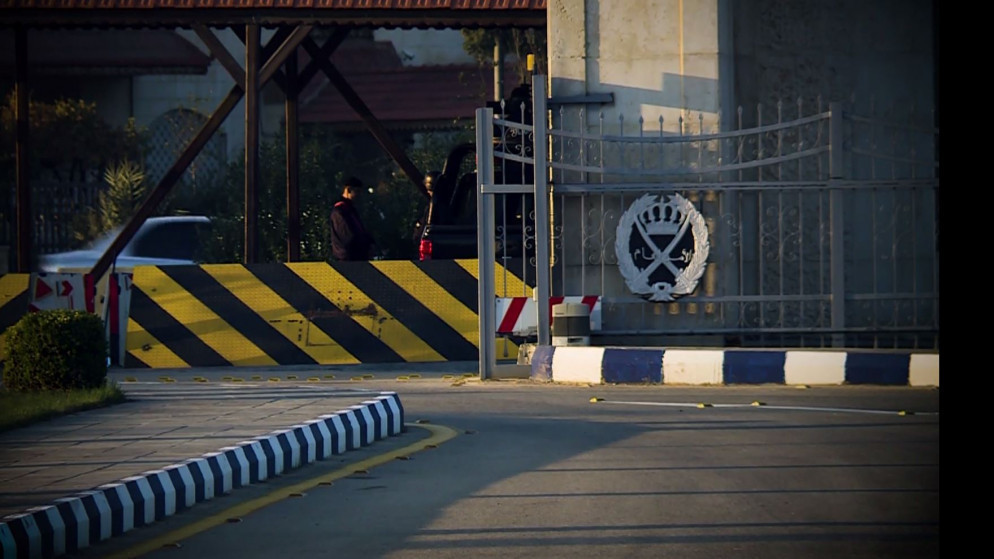 القبض على سارقي فرع أحد البنوك في المفرق وبحوزتهما جزء من المبلغ