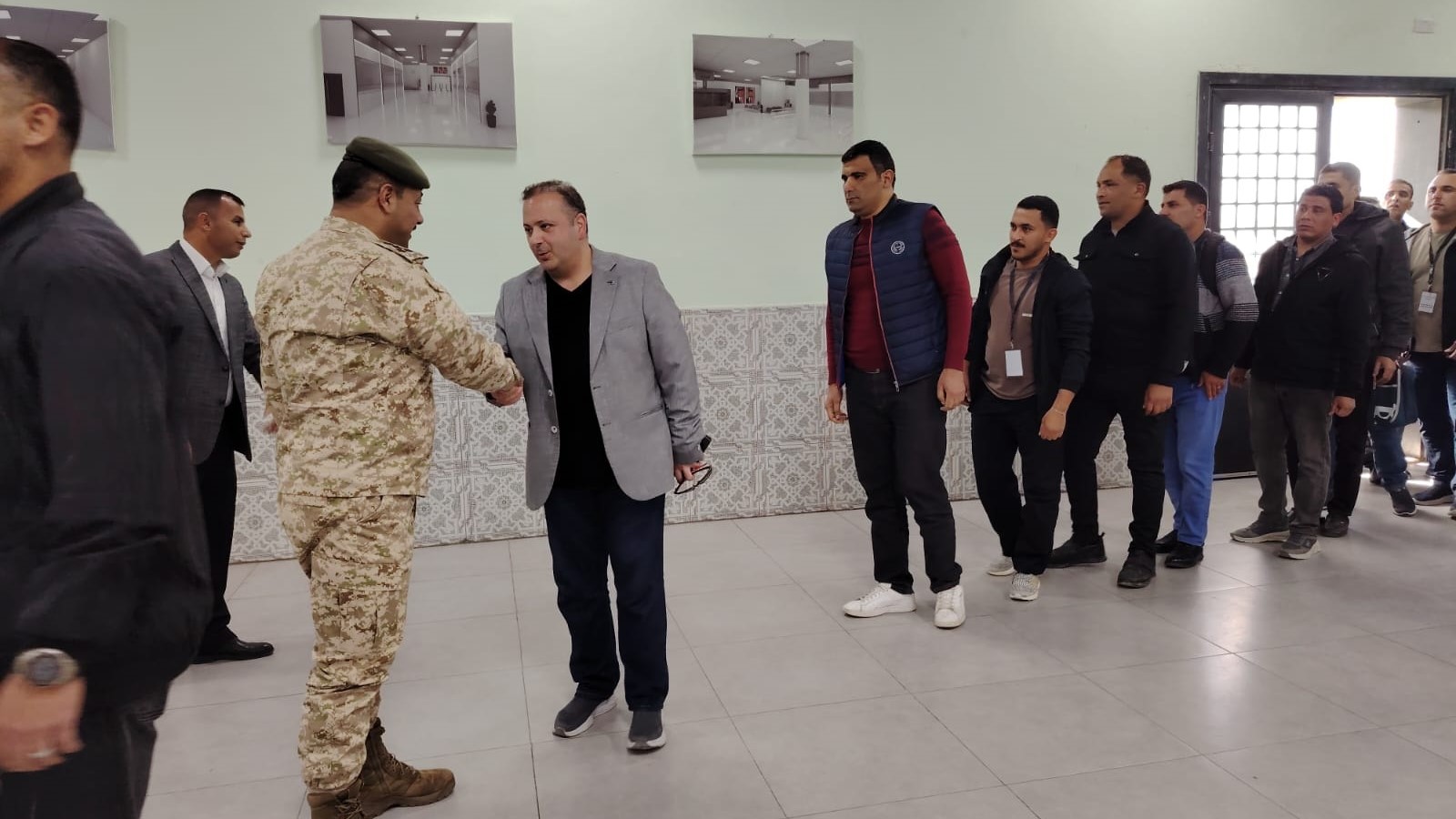 وصول طواقم المستشفى الأردني جنوب غزة ٩ إلى أرض المهمة