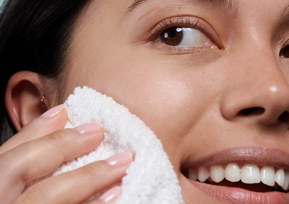 روتين العناية المثالي بالبشرة في استقبال الربيع