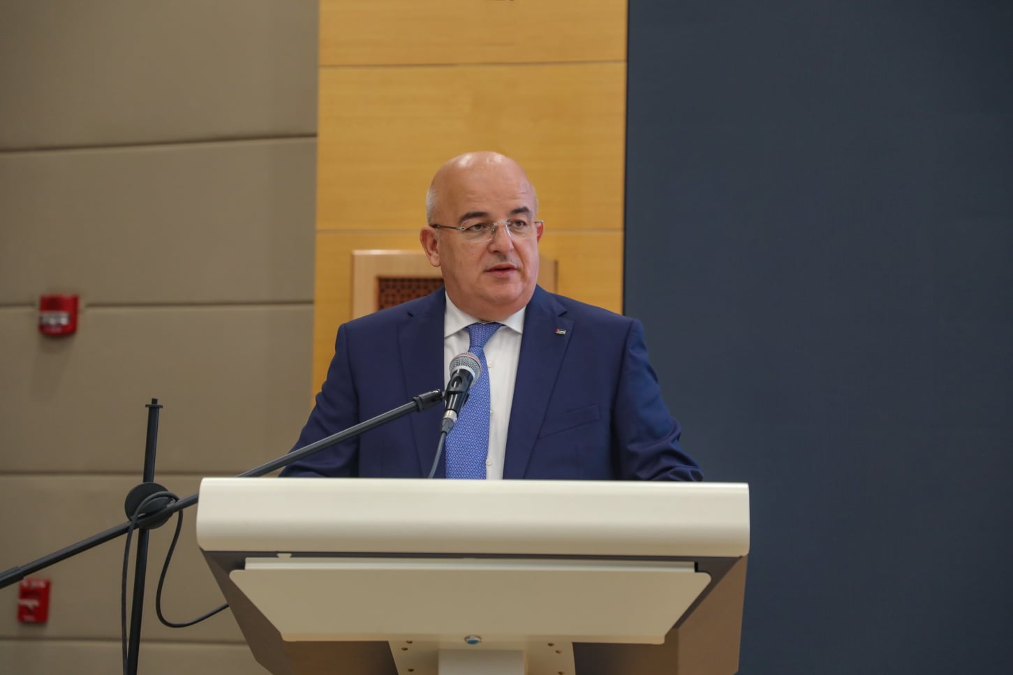 الحياري يؤكد دور الجامعة الهاشمية في التمكين والتوعية