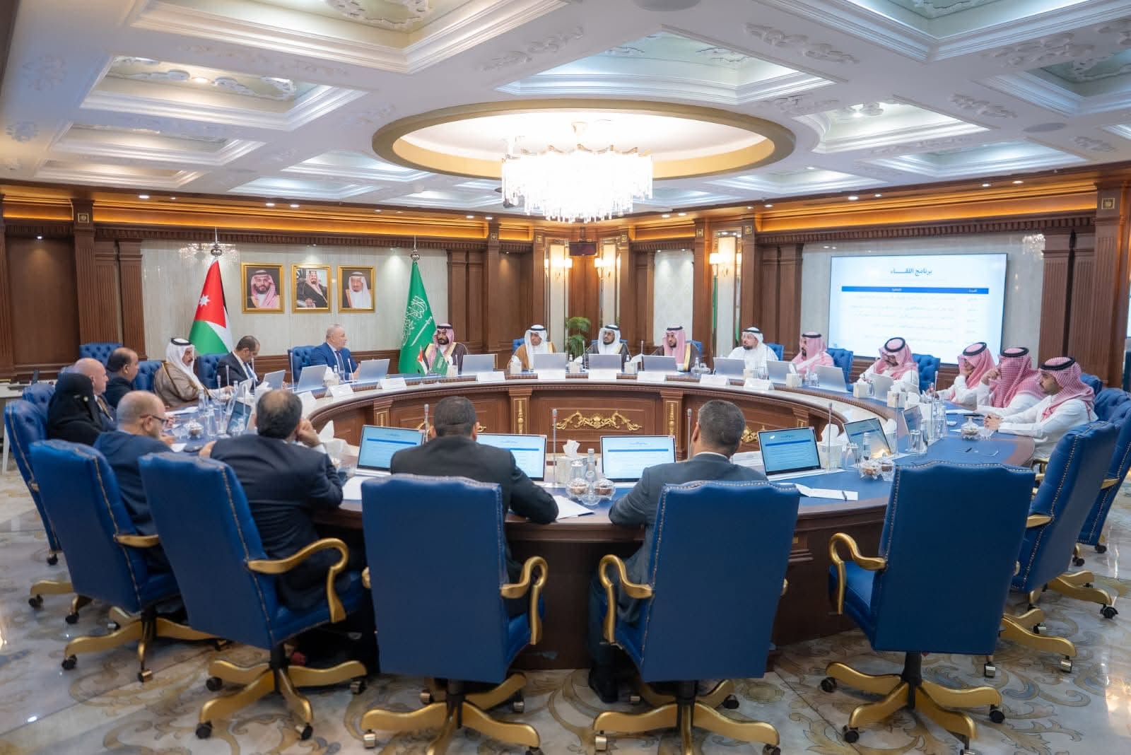 وفد نيابي يبحث تعزيز الاستثمارات والشراكات الاقتصادية الأردنية السعودية