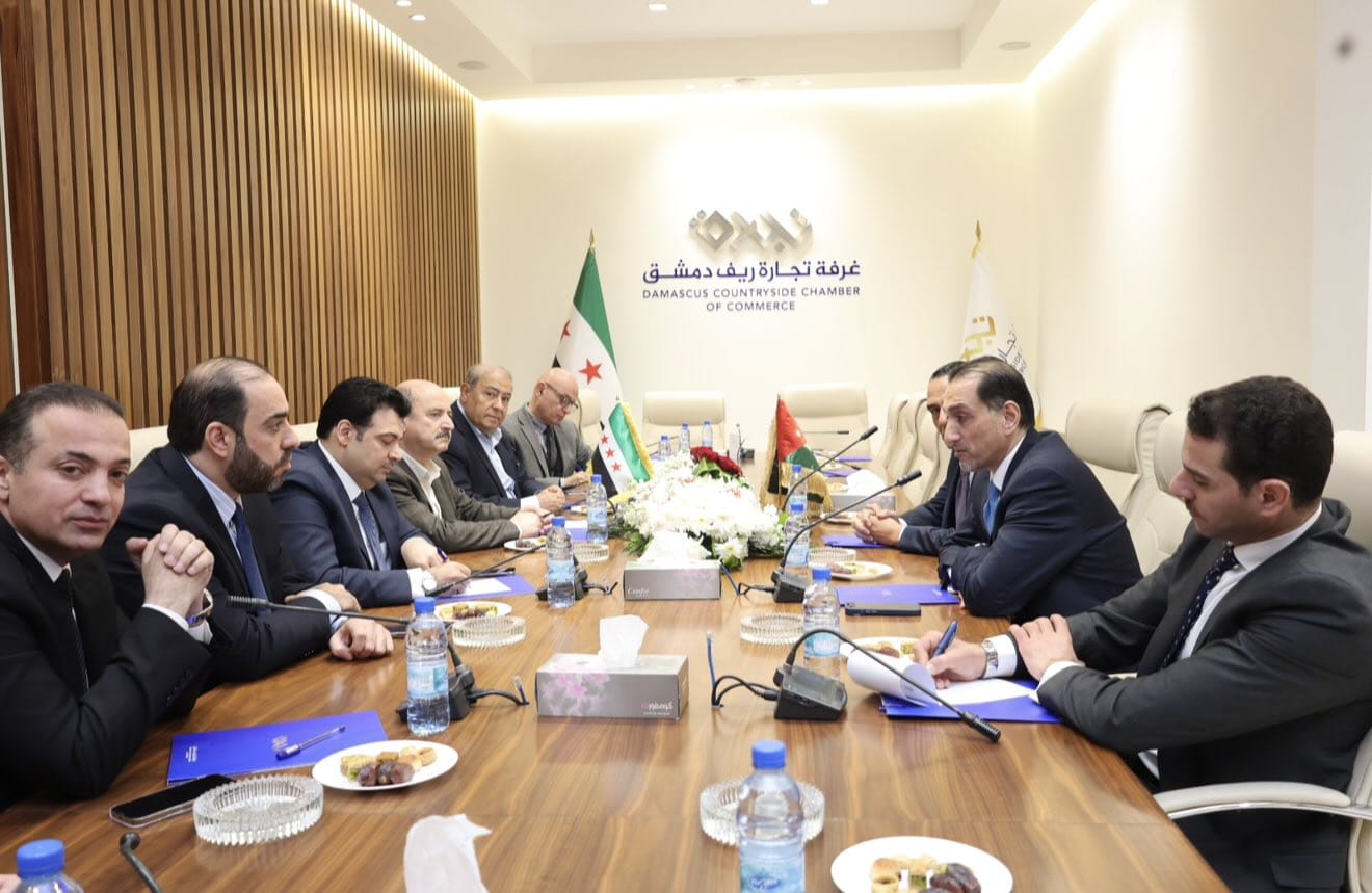 السفير القضاة يلتقي مجلس غرفة تجارة ريف دمشق و تطوير سياسات الهجرة