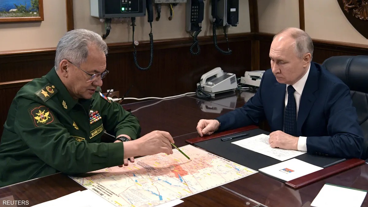 بوتين يغير وزير الدفاع ويبقى على لافروف