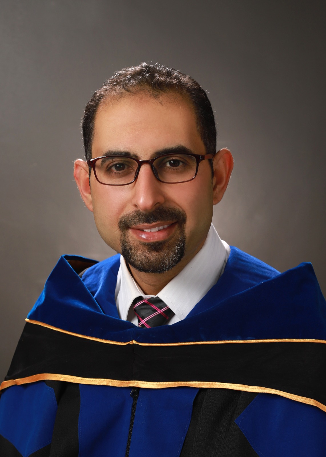 أبو قطوسة من جامعة البترا ينضم إلى نخبة خبراء العالم الخمسة في الأحياء الدقيقة والفيروسات