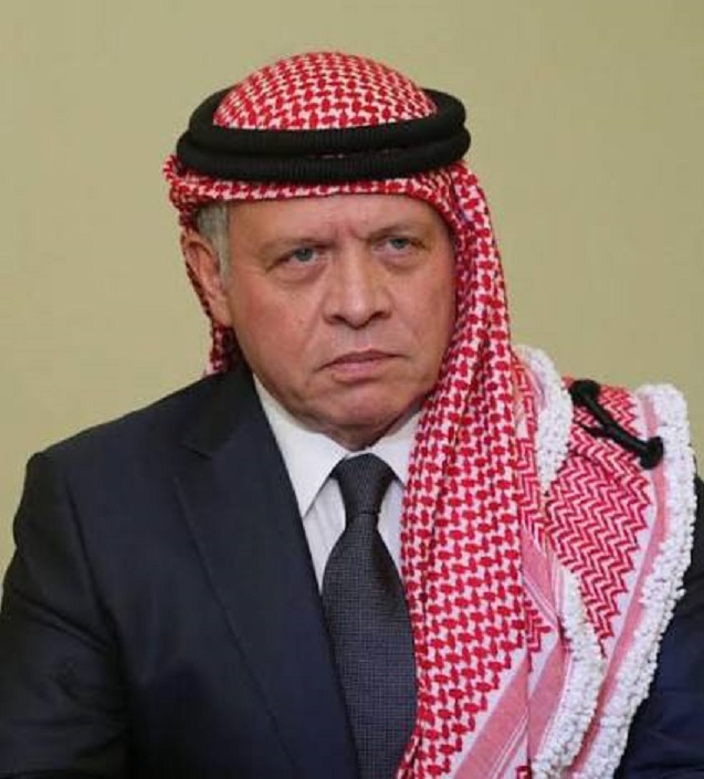 الملك يتلقى اتصالا هاتفيا من سلطان عُمان