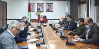 مشتركة وزارة الصناعة وتجارة عمان تبحثان قضايا للقطاع التجاري