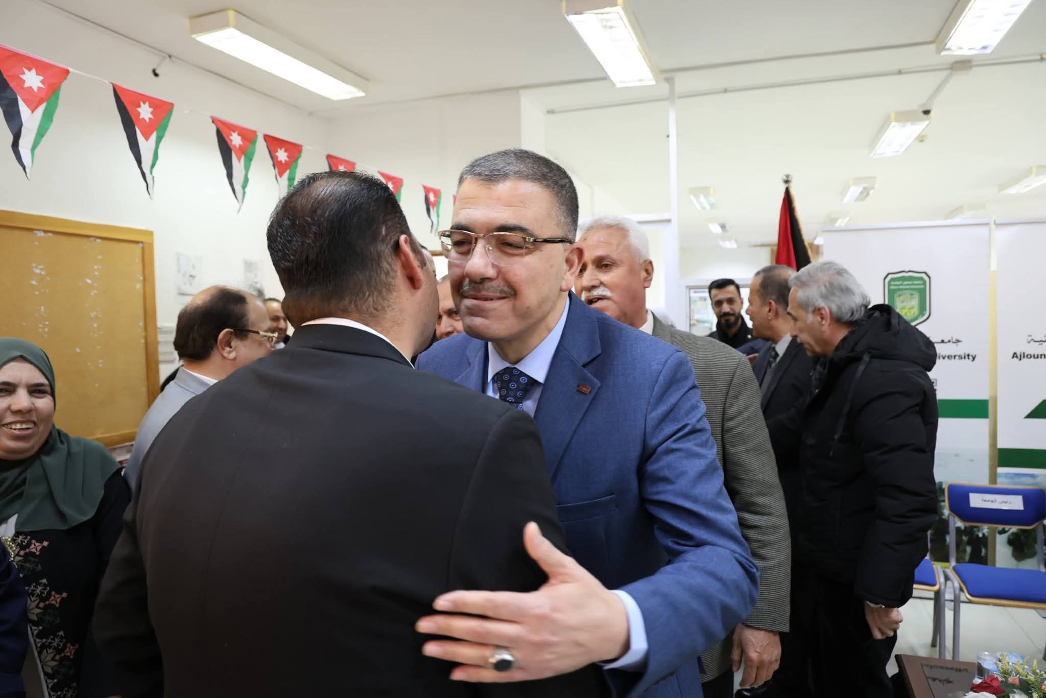 رئيس جامعة عجلون الوطنية يتبادل التهاني بعيد الفطر مع أسرة الجامعة ويؤكد الاعتزاز بالقيادة الهاشمية