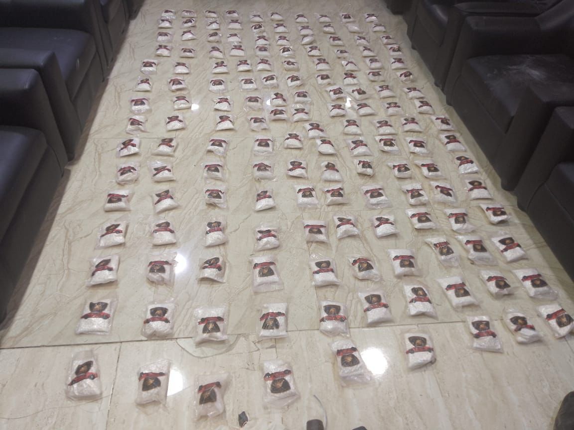 الجيش: إحباط محاولة تهريب مخدرات بواسطة بالونات 