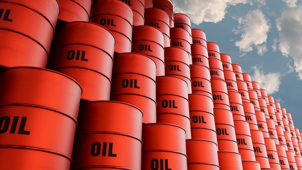 تراجع أسعار النفط رغم تمديد أوبك+ خفض الإنتاج