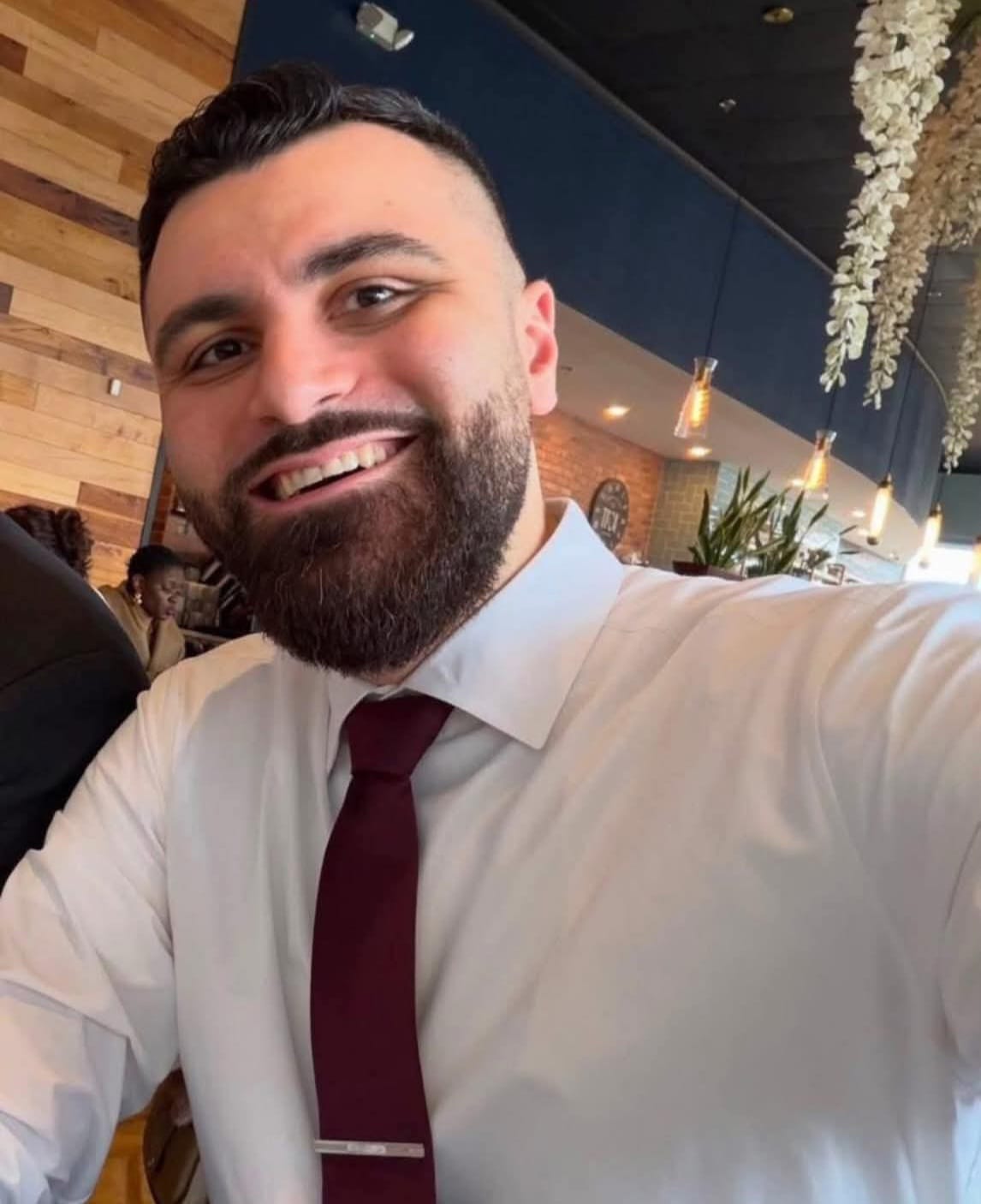 الدكتور نزار إبراهيم بني ياسين ..  مبارك التخرج