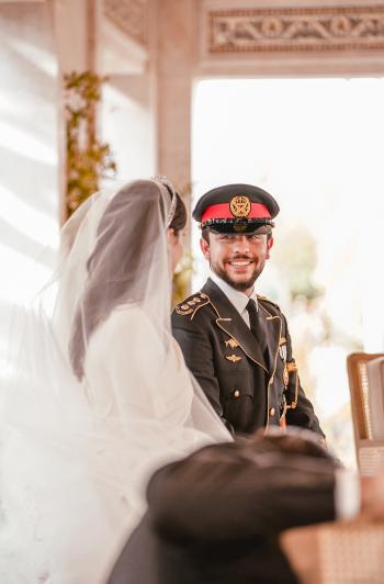  حفل زفاف ولي العهد والأميرة رجوة في قصر الحسينية (فيديو)