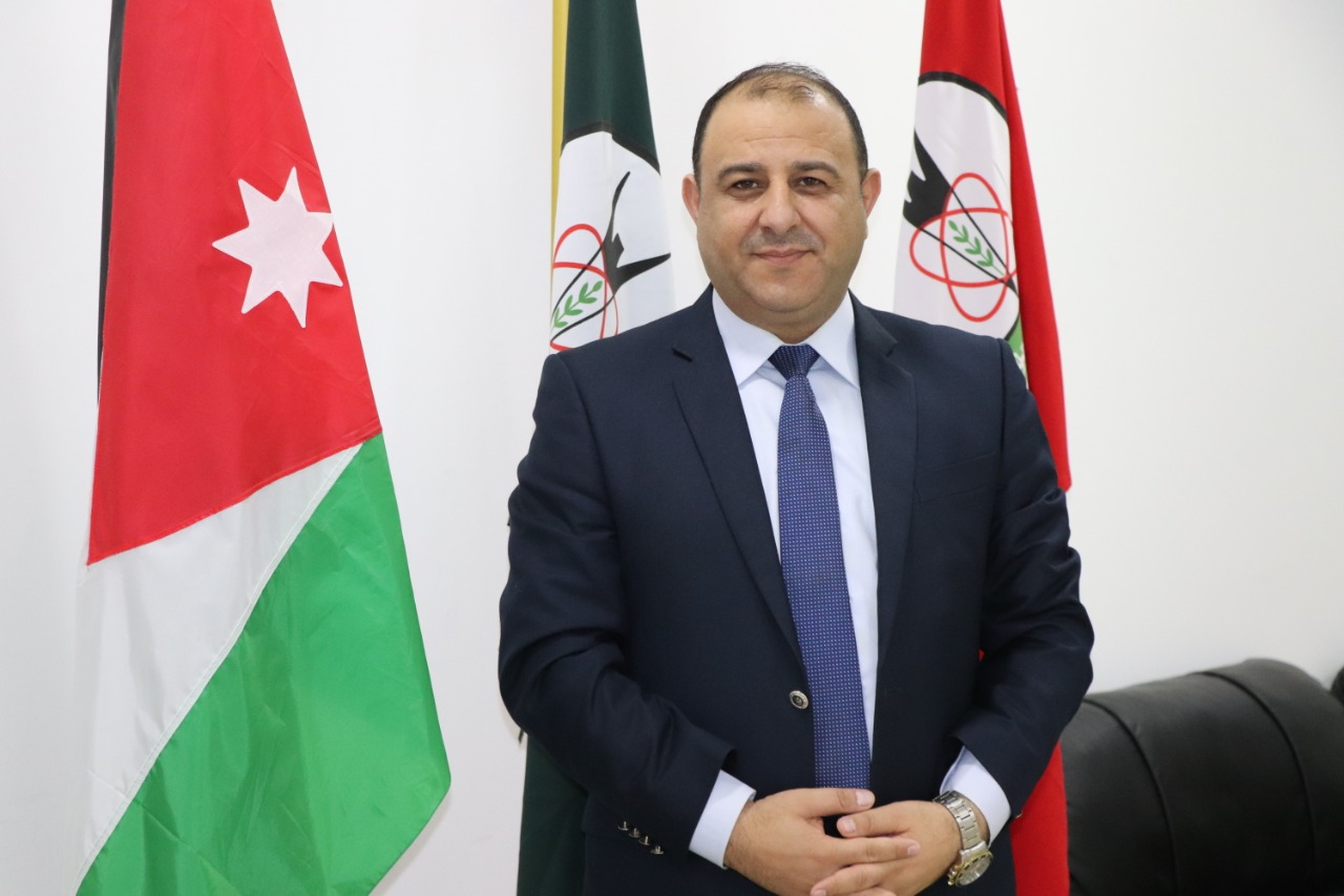 لَطم على عَتبات المُستقبل