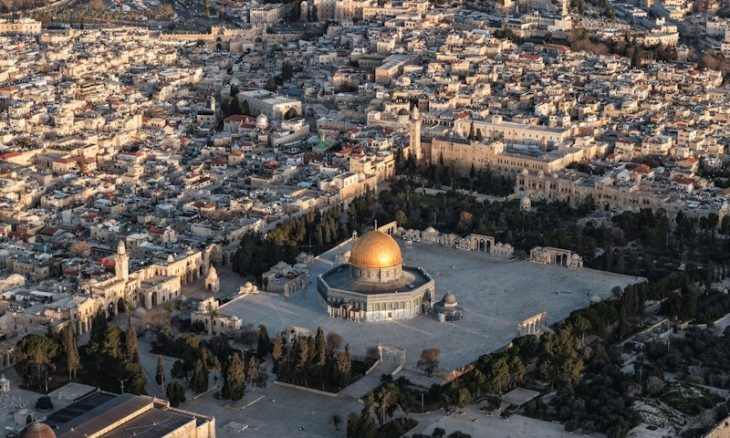 مركز دراسات الشرق الأوسط يصدر وثيقة لحماية المسجد الأقصى