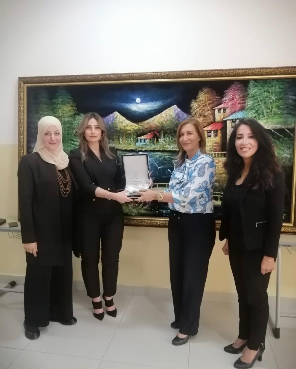 كلية العمارة والتصميم في جامعة فيلادلفيا بزيارة الى مدارس البطريركية اللاتينية