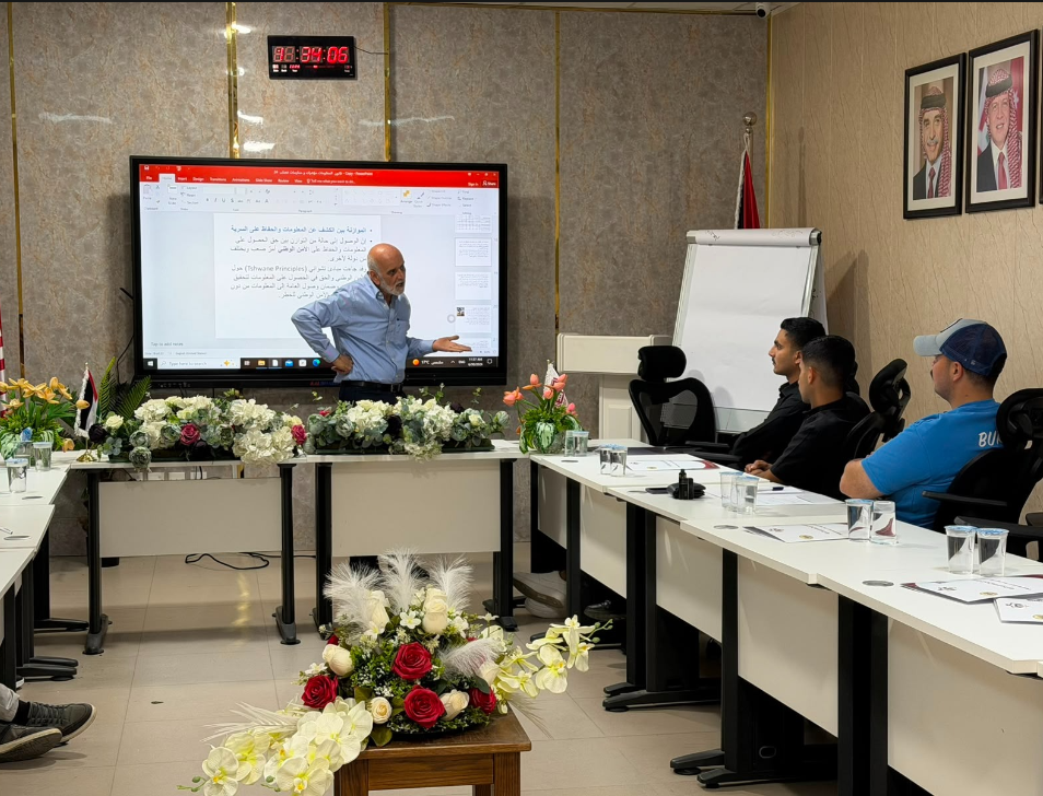 المكتبة الوطنية تفتتح البرنامج التدريبي التأهيلي الشامل (95)