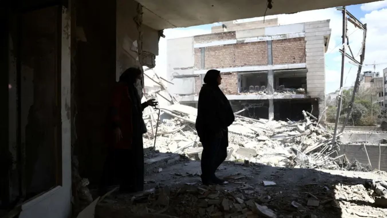 24 ساعة على مهلة ترامب لطهران ..  هل يحل الجحيم