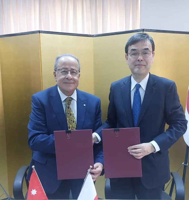 منحة يابانية لتوفير معدات طبية لمستشفى الهلال الأحمر