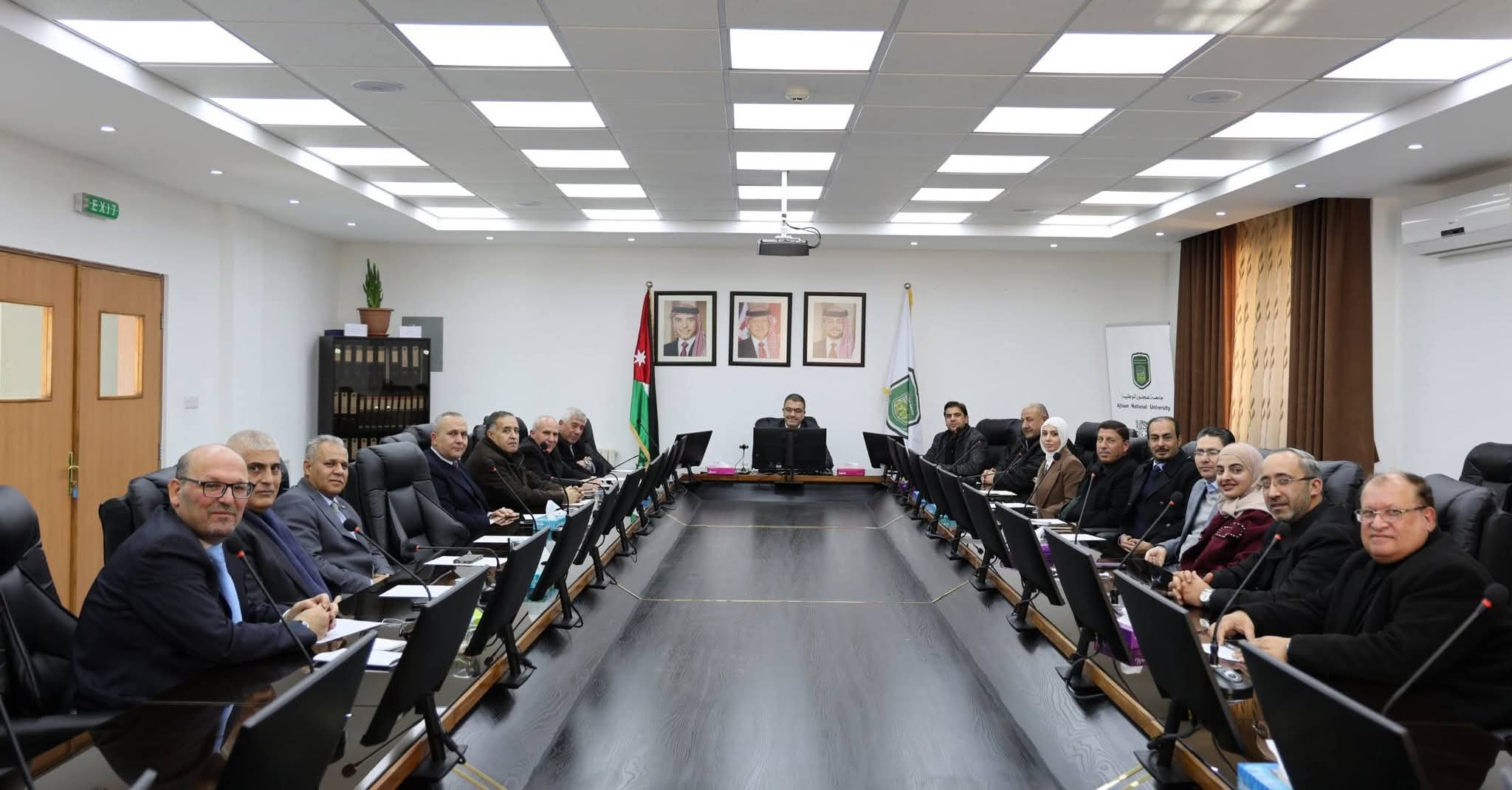 رئيس جامعة عجلون الوطنية يؤكد أولوية البحث العلمي وتطوير العملية التدريسية