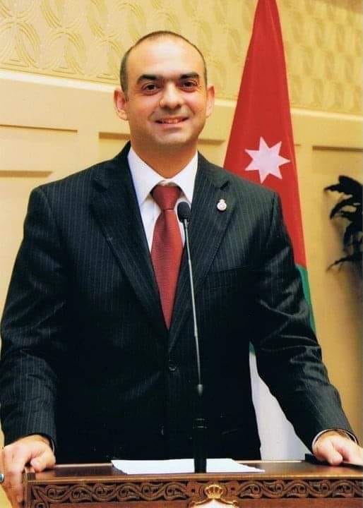 ما قصة خبر استقالة حتاملة من الديوان ؟