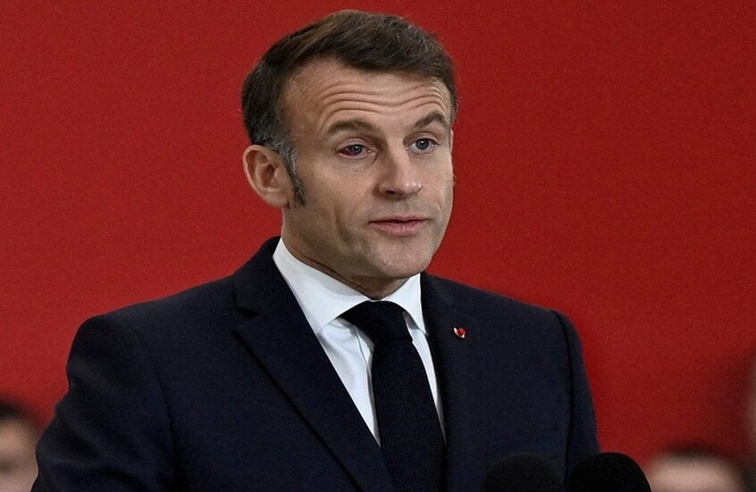 الإليزيه يوضح سبب احتقان عين ماكرون