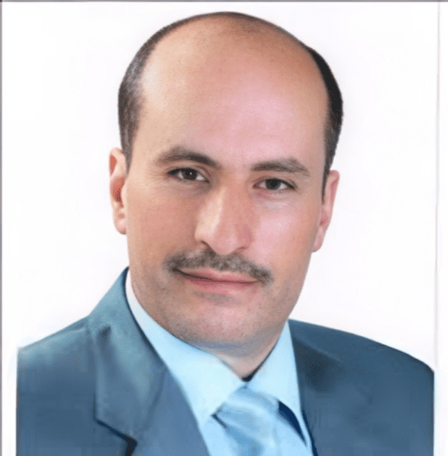 المومني ينتقد الإعلام الرسمي ..  ومعلق: كلهم اولاد عمك!