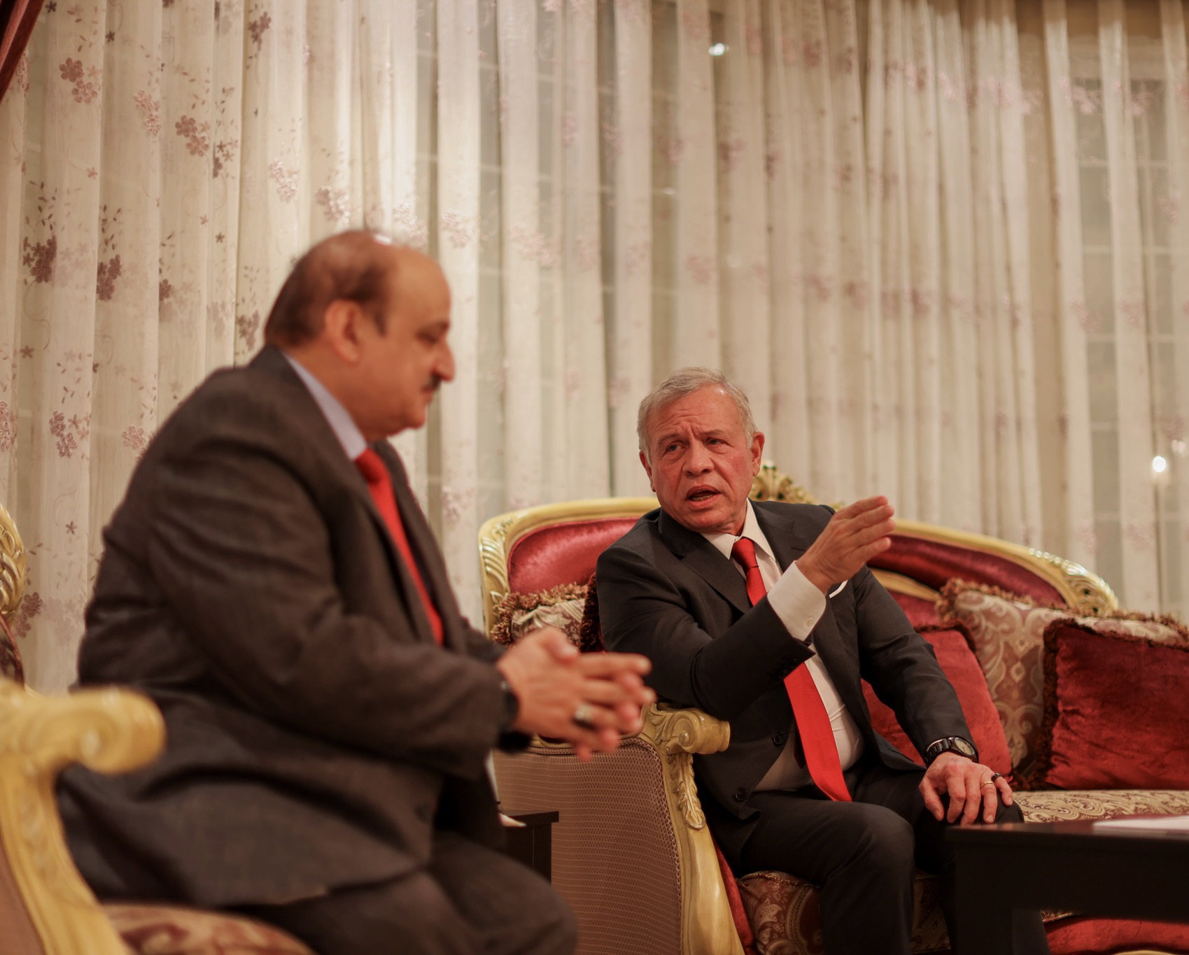 2025 وسام عزٍ على صدري