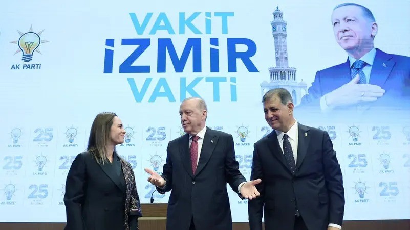 تركيا ..  رئيس بلدية إزمير ينشق عن المعارضة وينضم لحزب أردوغان