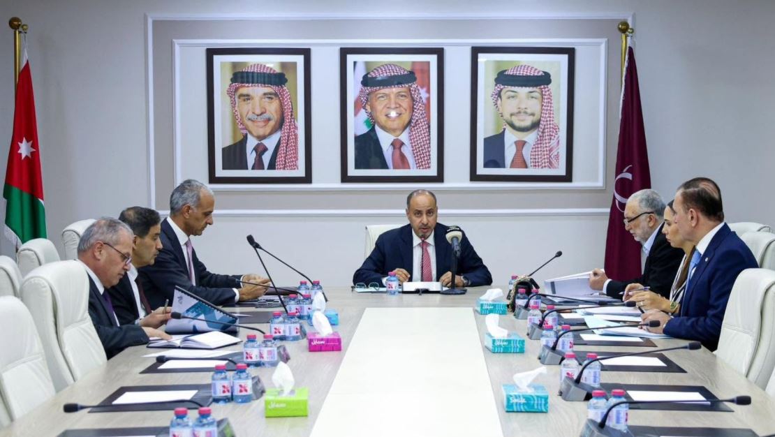 المالية النيابية تعقد اجتماعا لبحث آلية مناقشة تقرير المحاسبة الدوري