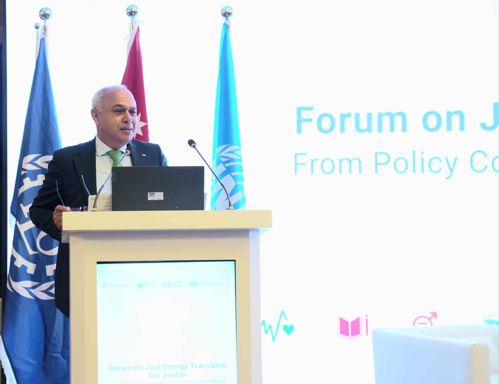 أمين عام العمل يشارك بحفل اختتام مشروع التحول العادل للطاقة في الأردن