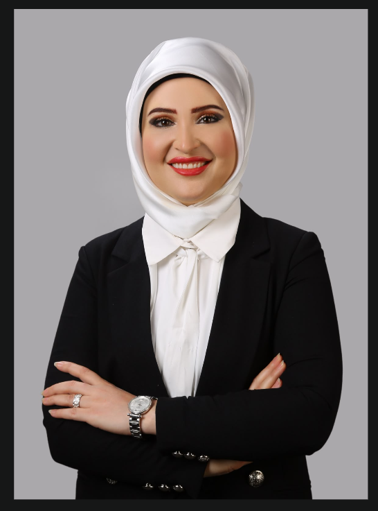 ياسمين عياد  ..  مُبارك الإصدار الجديد القيادة التربوية في عصر الذكاء الاصطناعي