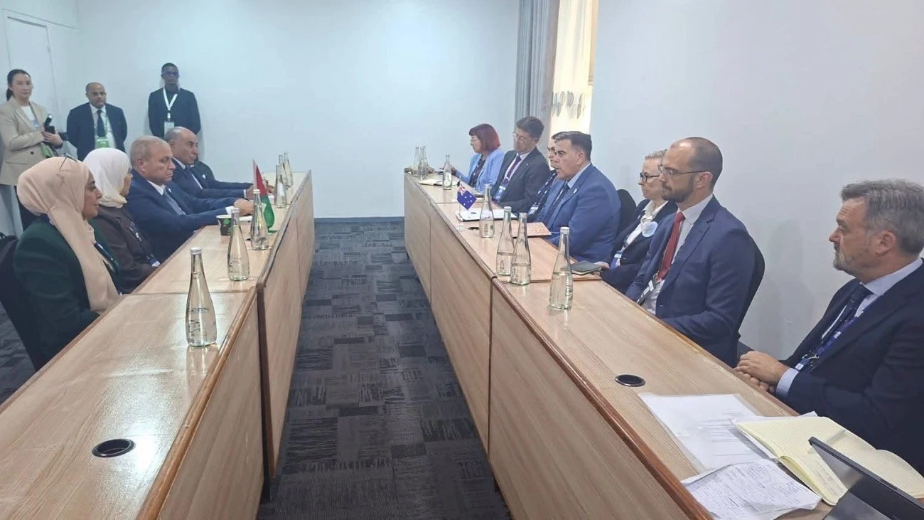 عطية يلتقي رئيس مجلس النواب الأسترالي ويؤكد مزيد من المواقف المشتركة