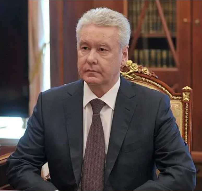 عمدة موسكو: تحييد 417 مسيّرة أوكرانية استهدفت العاصمة ليلًا