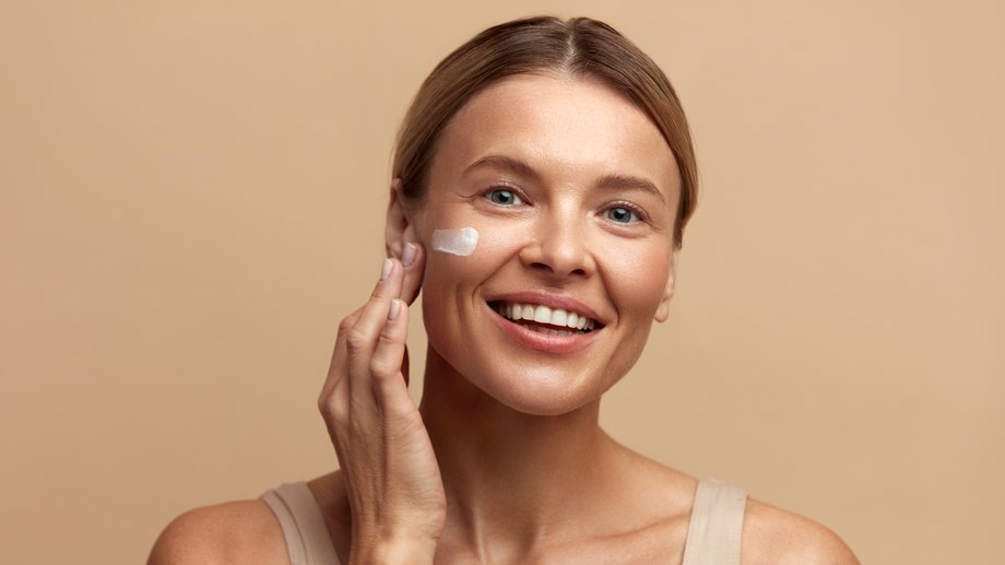 السيليكون ..  مكمل غذائي يكشف عن مزاياه للبشرة