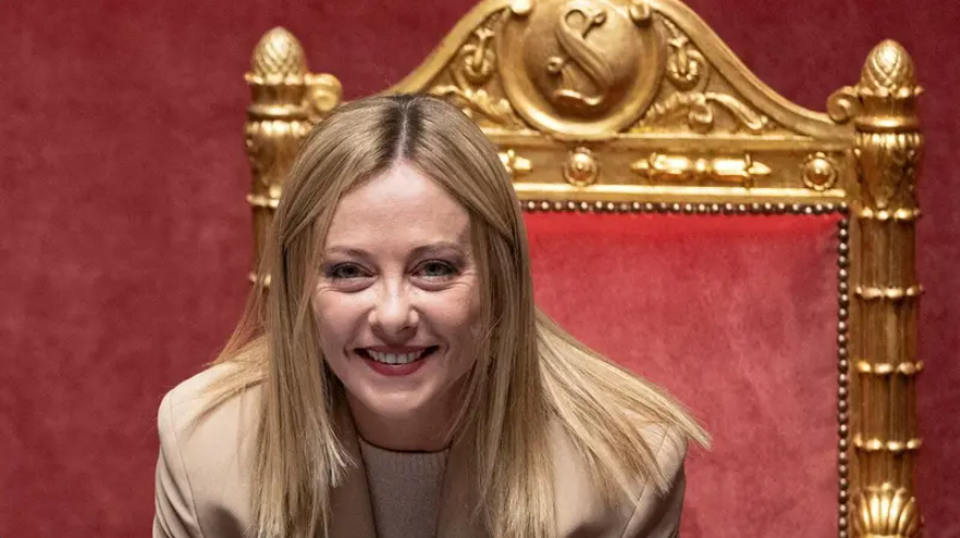 رئيسة وزراء إيطاليا تسعى لتسجيل صوتها كعلامة تجارية حمايةً من التزييف العميق