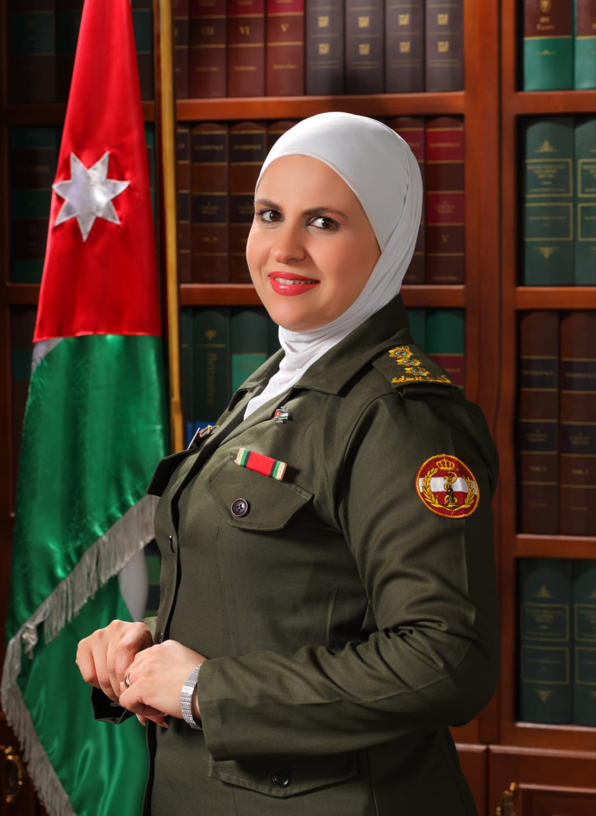 النقيب ازهار أبو عابد مبارك ترفيعكم 