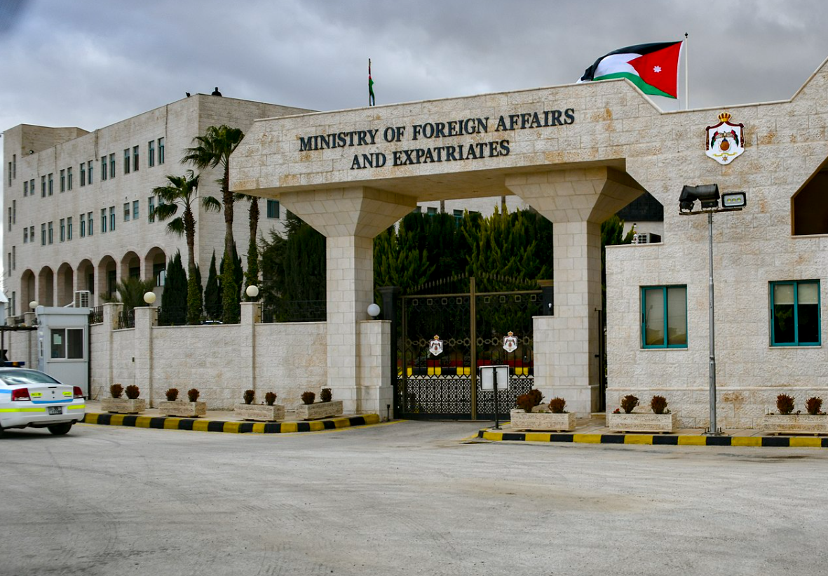 الأردن يعزي ليبيا بوفاة رئيس أركان الجيش ومرافقيه 