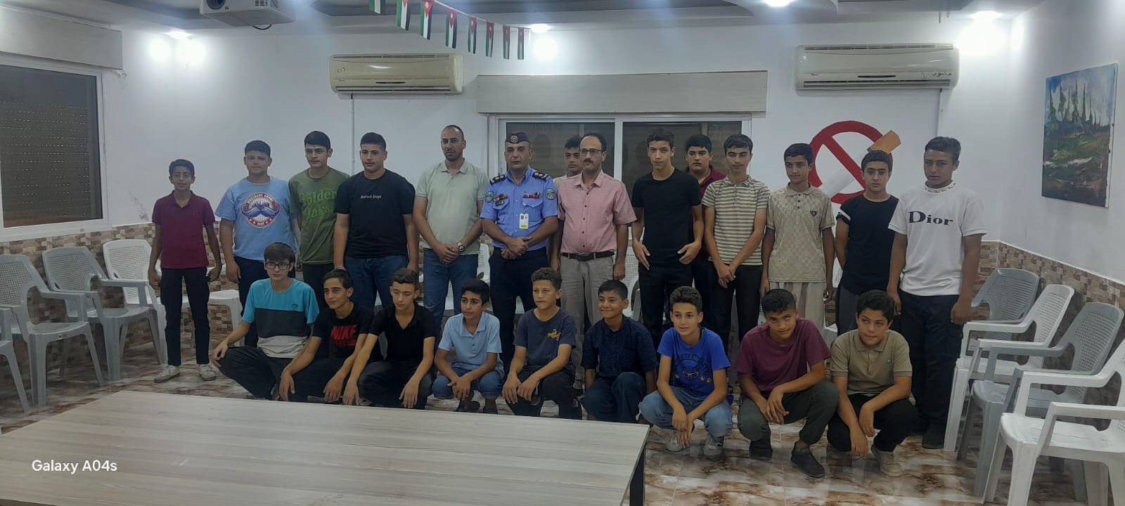 مركز شباب حرثا ينفذ نشاطًا توعويًا حول الفكر المتطرف