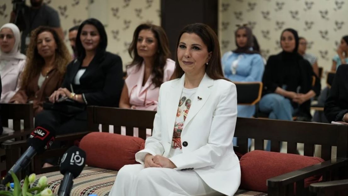 ماجدة الرومي تزور مؤسسة الأميرة تغريد وتطلع على برامجها الإنسانية