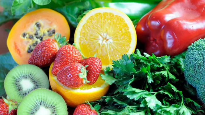 11 خضارًا تمنحك جرعة فيتامين C كاملة ..  وطريقة الطهي قد تدمّرها