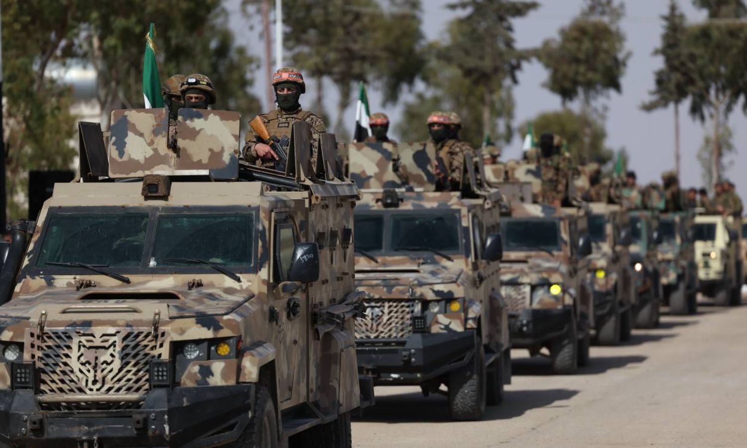 دمشق: الجيش استلم قاعدة النتف وبدأ الانتشار على الحدود مع الأردن 