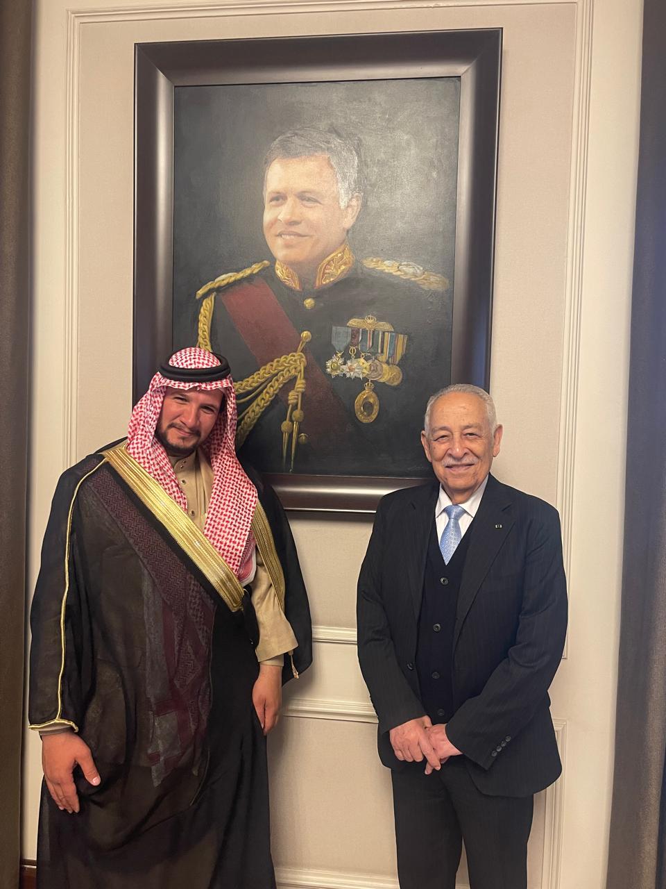 رحلة وفاء على ظهر جمل ..  سند دوريج من معان إلى بسمان مهنئًا الملك بعيد ميلاده