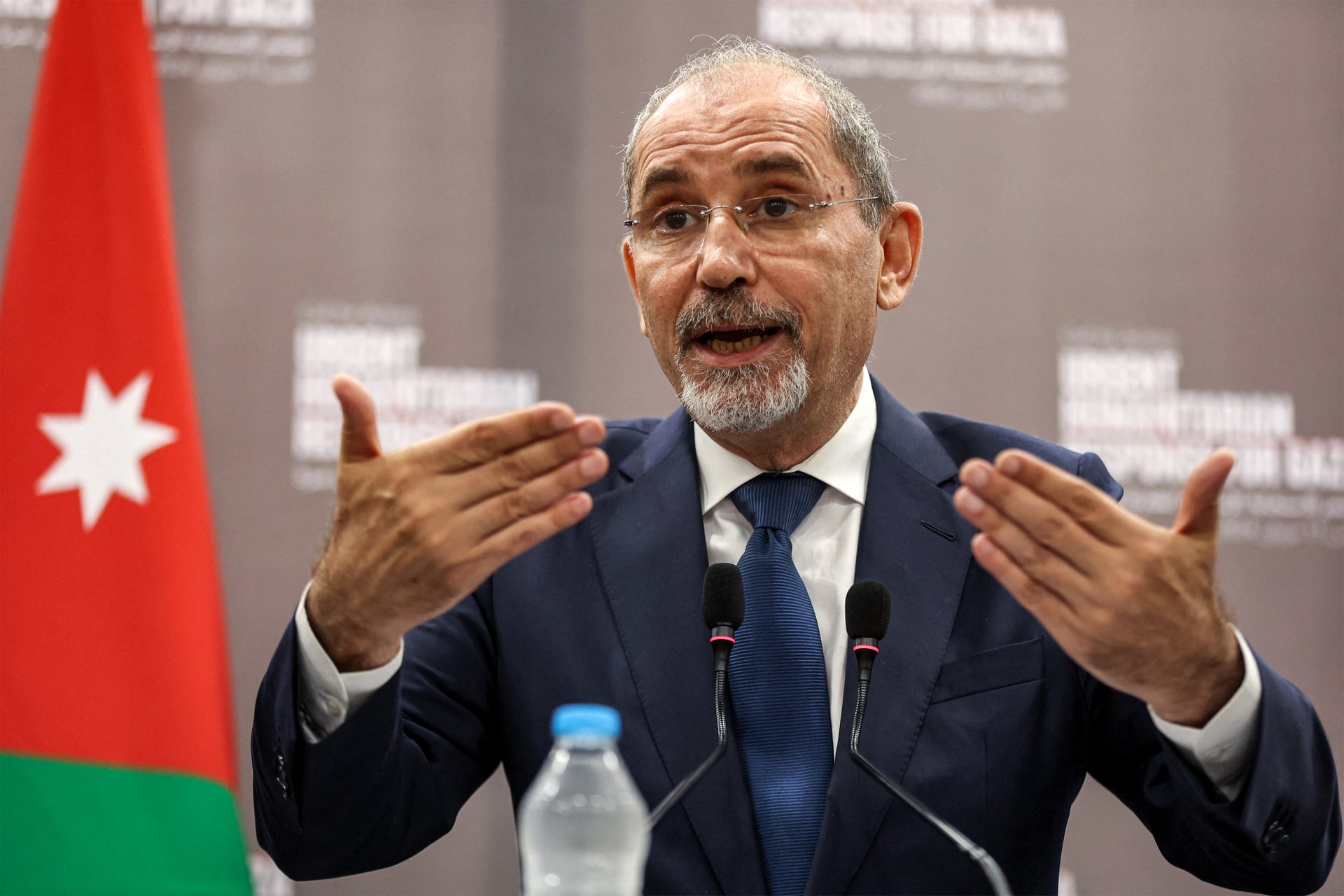 الصفدي يمثل الأردن في مراسم إطلاق ترامب لمجلس السلام 