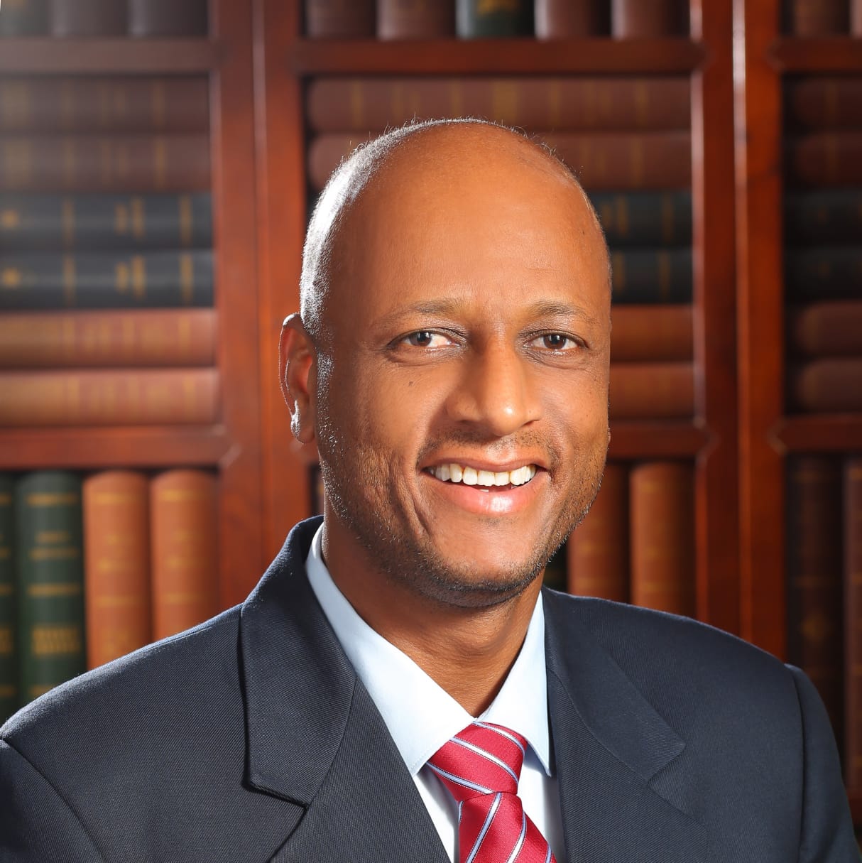 محمد العشيبات