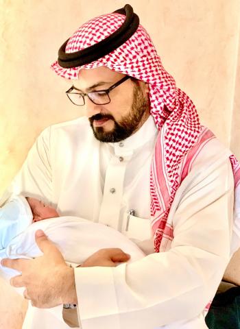 الإعلامي نزار العلي يرزق بمولوده الجديد محمد