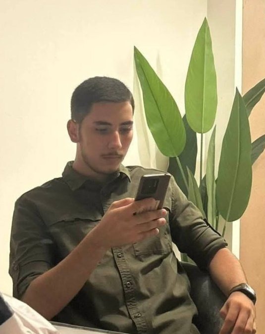 الشهيد الغزي يحيى نسمان يحصد 96.6% في التوجيهي بعد استشهاده بأيام