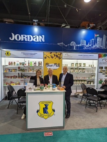 مشاركة أردنية ناجحة في معرض المنتجات المصنعة للأسواق التجارية في شيكاغو