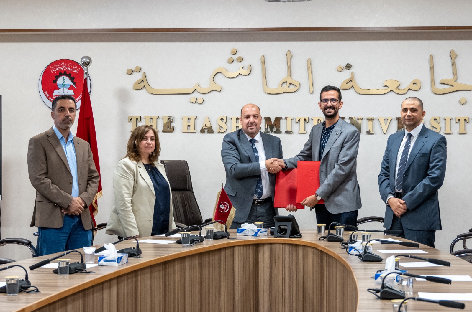 الهاشمية توقّع مذكرتي تفاهم مع The Venture X ومزن لتعزيز الابتكار