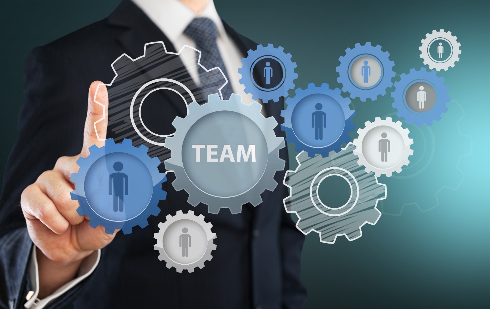 فريق تطوير يضم الوية وضباط من الجيش والمخابرات برعاية الامير علي