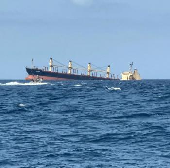 تضرر سفينة تجارية إثر وقوع انفجار قربها قبالة سواحل اليمن