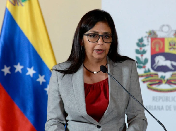 رئيسة فنزويلا المؤقتة لترامب: شعبنا يستحق السلام لا الحرب 